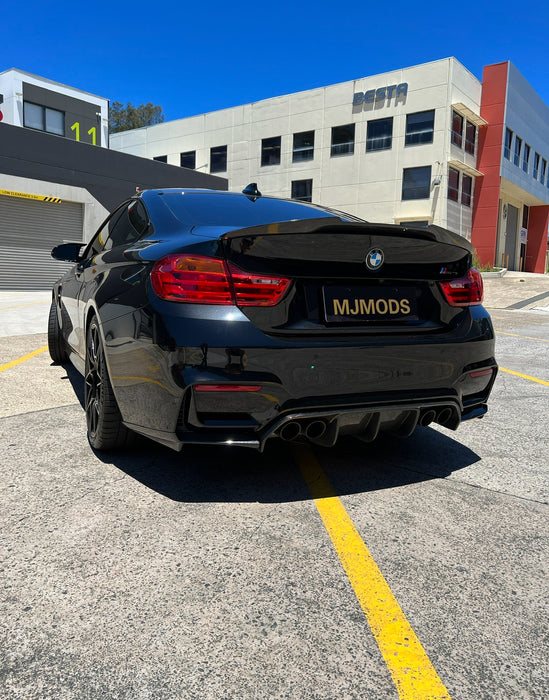 Carbon Fibre Rear Bumper Diffuser for BMW【F80 M3 & F82 F83 M4】【V Style】