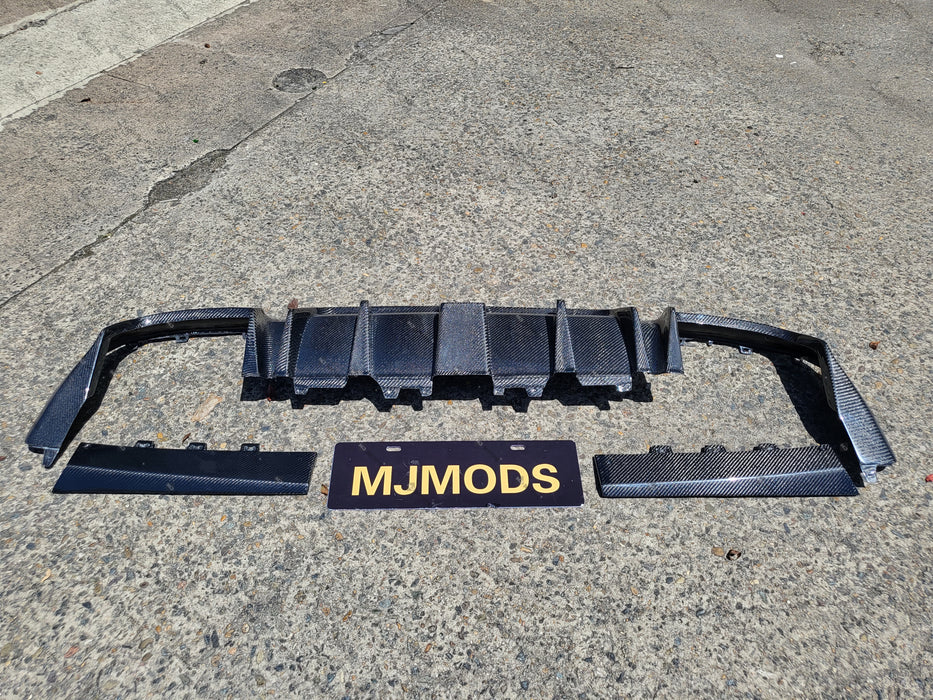 Carbon Fibre Rear Diffuser For MERCEDES BENZ E CLASS【W213/S213】【E43 E53 E63 AMG】【E200/220/300/350/400/450 AMG】2016-2019 (6581863481418)