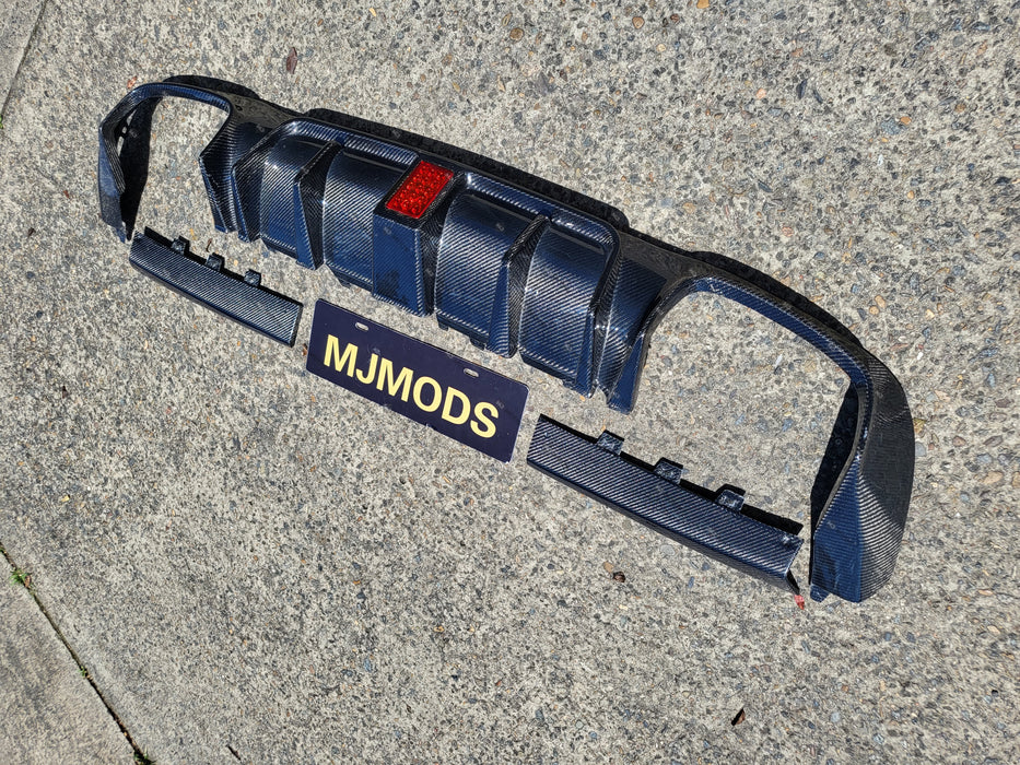 Carbon Fibre Rear Diffuser For MERCEDES BENZ E CLASS【W213/S213】【E43 E53 E63 AMG】【E200/220/300/350/400/450 AMG】2016-2019 (6581863481418)