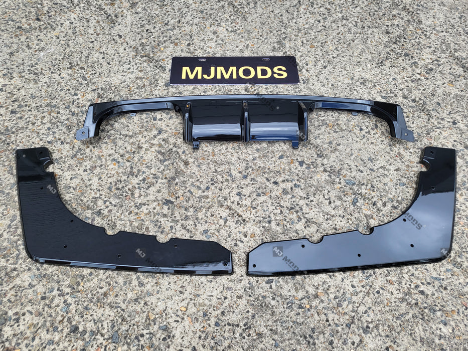 ABS Glossy Black Rear Bumper Diffuser for BMW【F80 M3 & F82 F83 M4】【V Style】 (7060662976586)