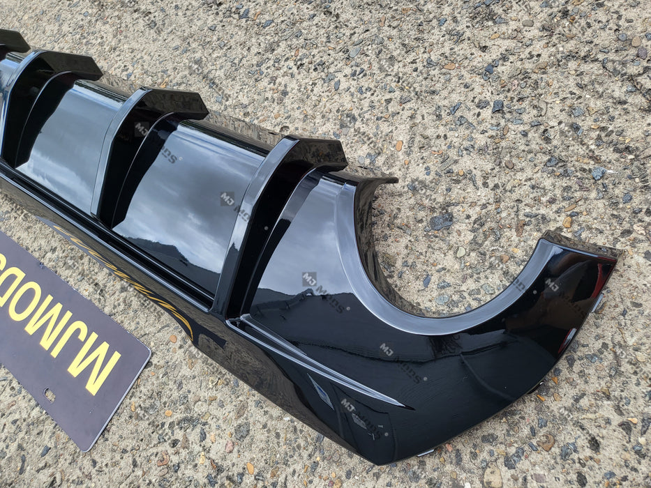 ABS GLOSSY BLACK REAR DIFFUSER fit for BMW 1 Series【F40 118i M Sport M135i 】2019+【Twin】 (7060663599178)