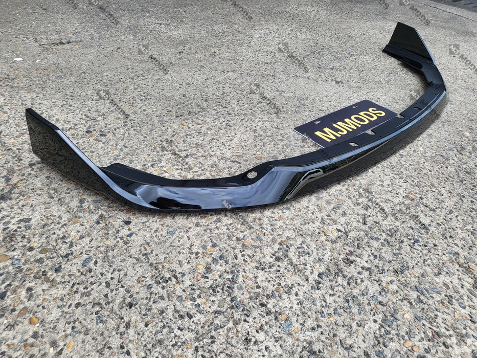 ABS GLOSSY BLACK FRONT BUMPER LIP fit for BMW 1 Series【F40 118i M Sport M135i 】2019+【MP】 (7060664221770)