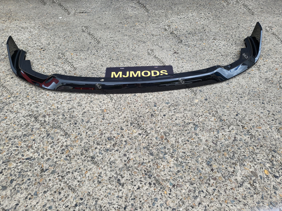 ABS GLOSSY BLACK FRONT BUMPER LIP fit for BMW 1 Series【F40 118i M Sport M135i 】2019+【MP】 (7060664221770)