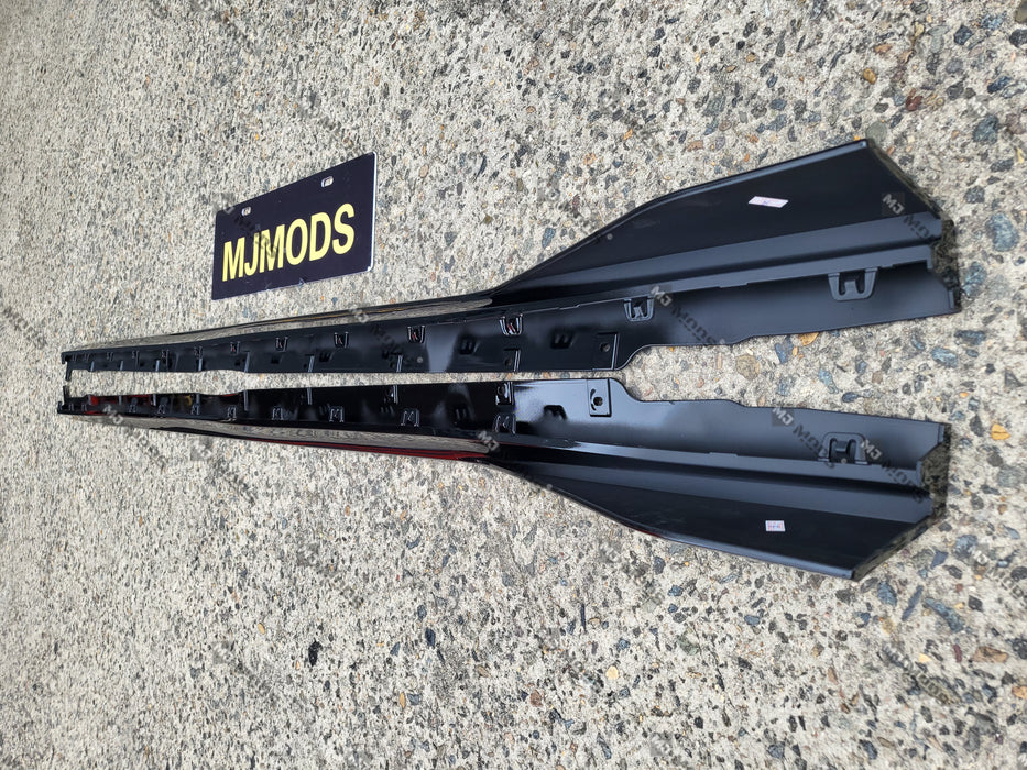 ABS GLOSSY BLACK SIDE SKIRT fit for BMW 1 Series【F40 118i M Sport M135i 】2019+【MP】 (7060664451146)
