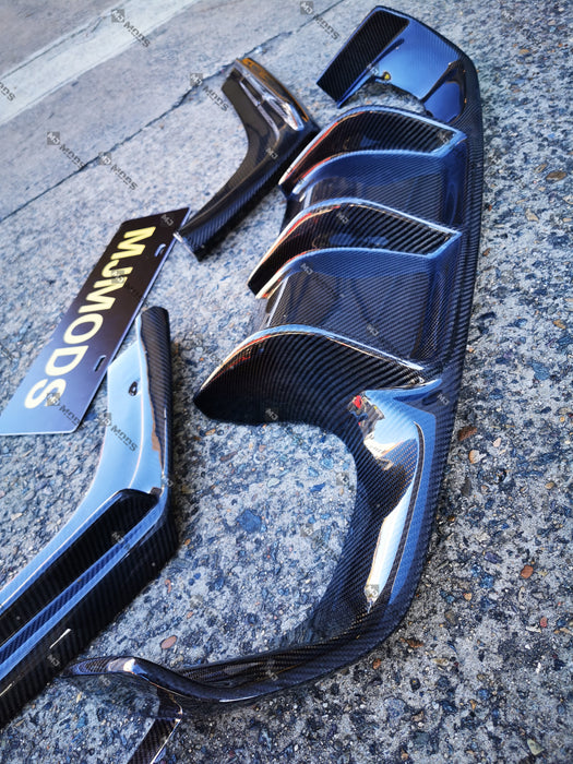 Carbon Fibre Rear Bumper Diffuser for BMW【F80 M3 & F82 F83 M4】【V Style】 (4463001632842)