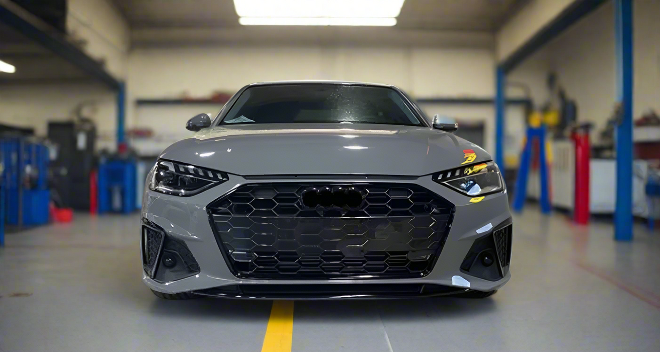 B9.5 RS4 Style Honeycomb Sporty Gloss Black Front Grille Fit For AUDI S4 A4 2020-2022