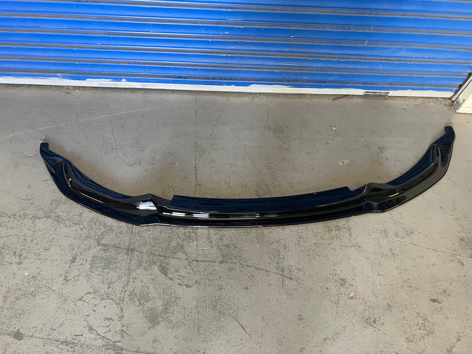 ABS Glossy Black Front Bumper Lip for BMW【F80 M3 & F82 F83 M4】【V Style】