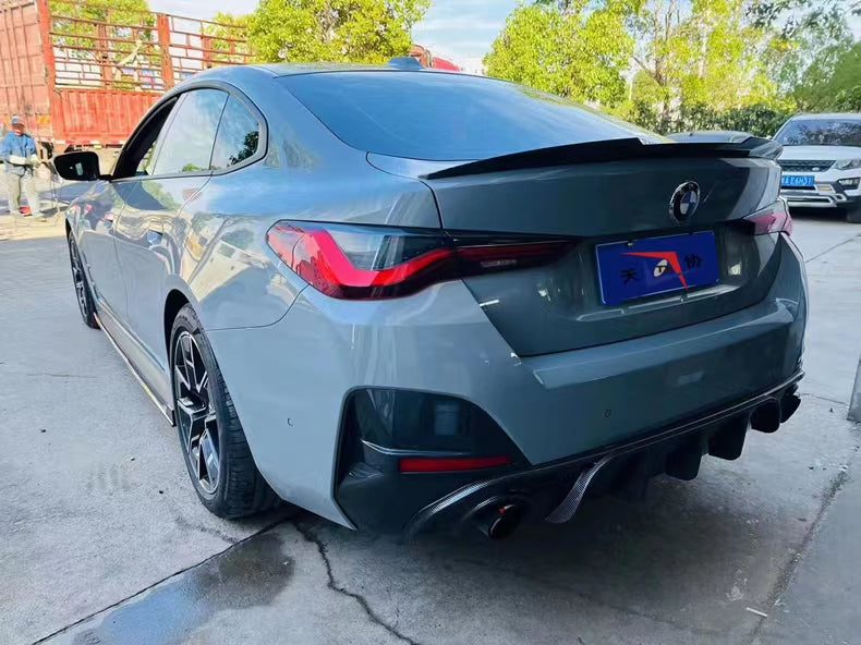 ABS Glossy Black Rear Bumper Spoiler for BMW 4 Series【G26 Gran Coupe 420 430 M440】2021+【F82 M4 Type】