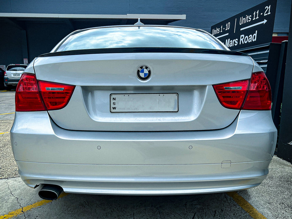 Gloss Black Boot Lip Spoiler for BMW【3 Series E90 335i 330i 328i】【E90/M3 Style】