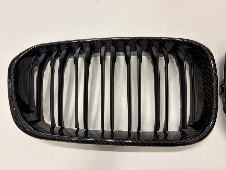 Carbon Fibre Matte Front Grille for BMW 1 Series【F20 M140/M135 125/120/118】【2015-2019】LCI/LCI-2