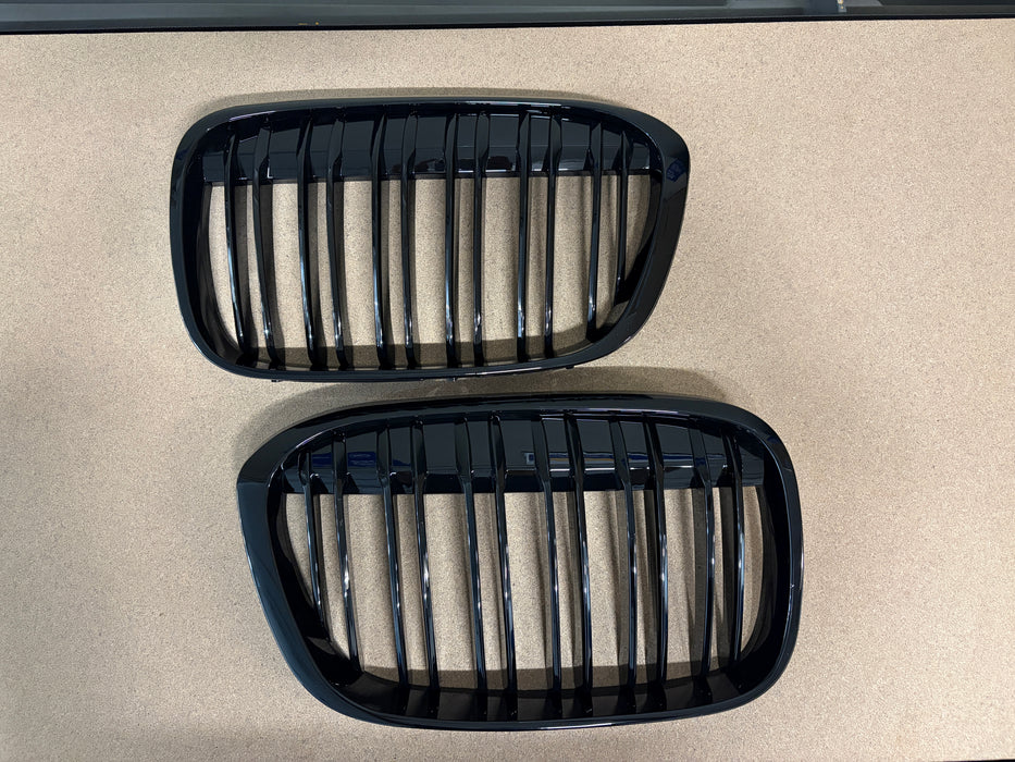 ABS Glossy Black Front Grille for BMW【X1 F48 F49 】【18i 18d 20i 25i xdrive】PRE LCI 16-20【Double 】