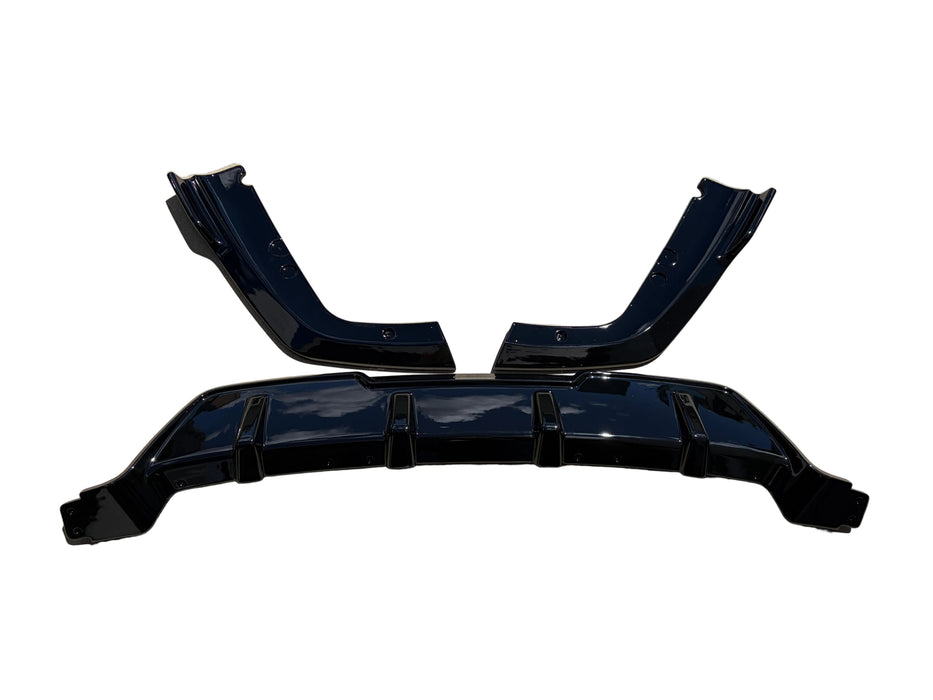 G06 X6 Gloss Black Diffuser And Rear Spats