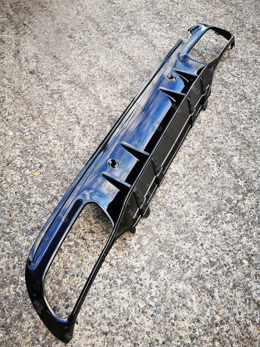 ABS Rear Diffuser For MERCEDES BENZ【W205/S205 C200/220/250/300/350 AMG C43 C63】4 Door【C63 S Style】 (4757435482186)